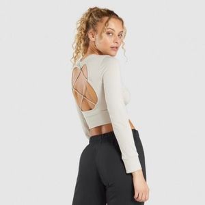 Gymshark Open Back Pause Long Sleeve Crop Workout Top - Pebble Grey